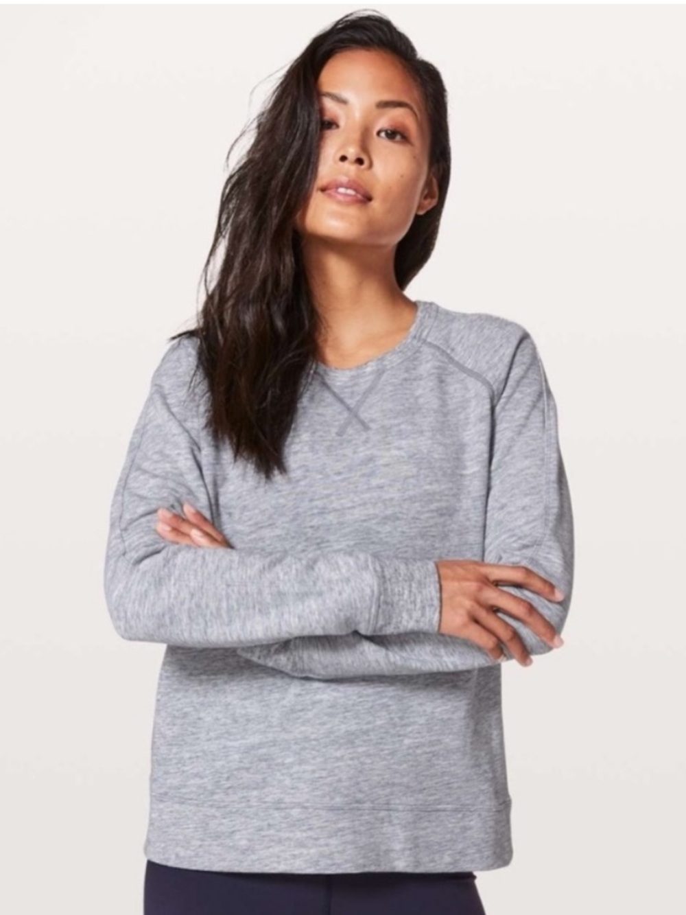 Lululemon Just Pleat It gray pullover crew neck size 2